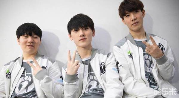 起便在防守 起便在防守