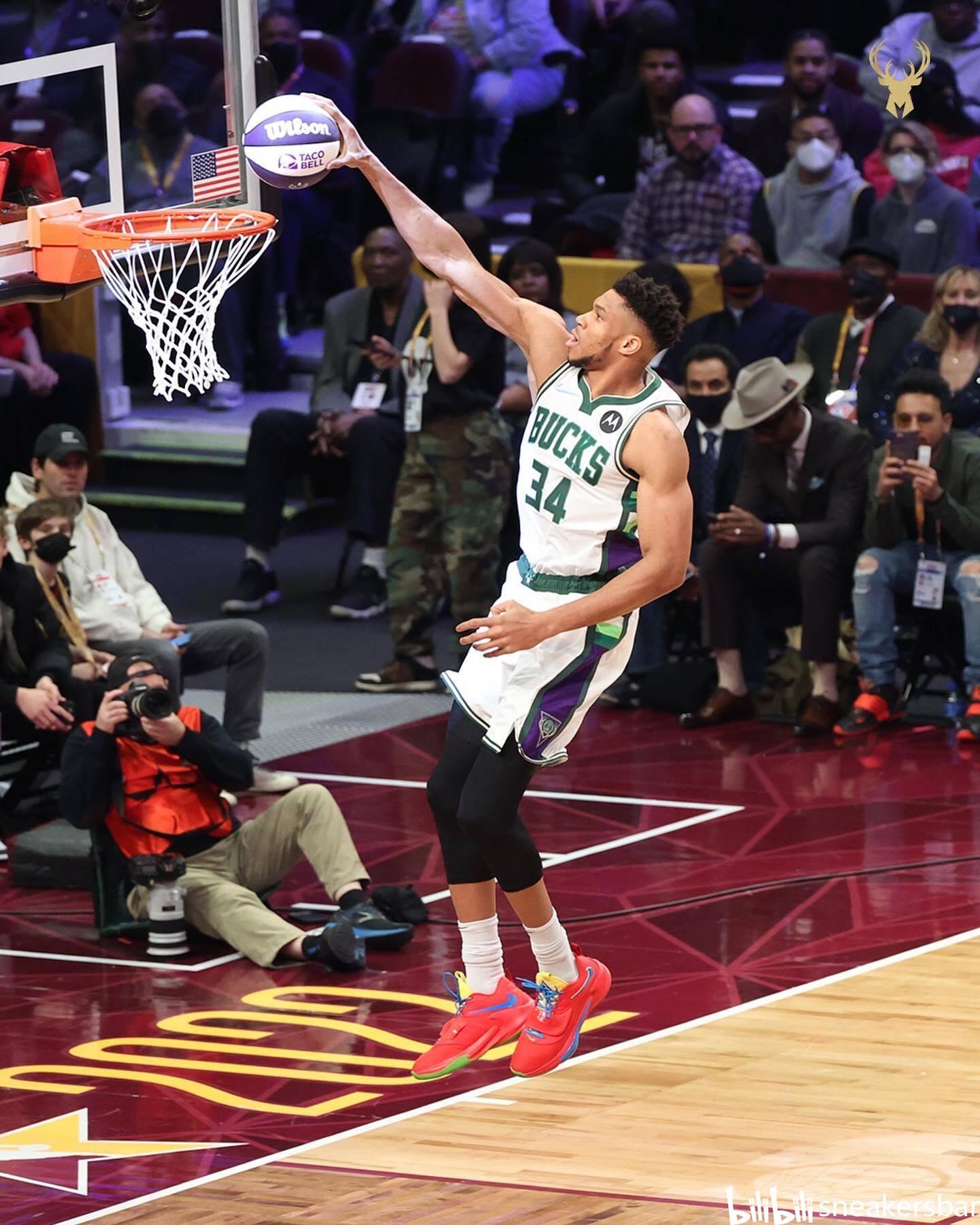 但他在防守 但他在防守