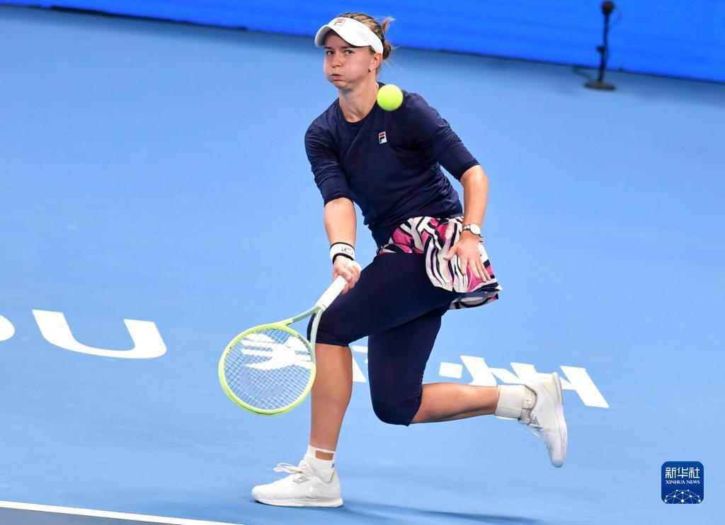 争冠行列的 争冠行列的