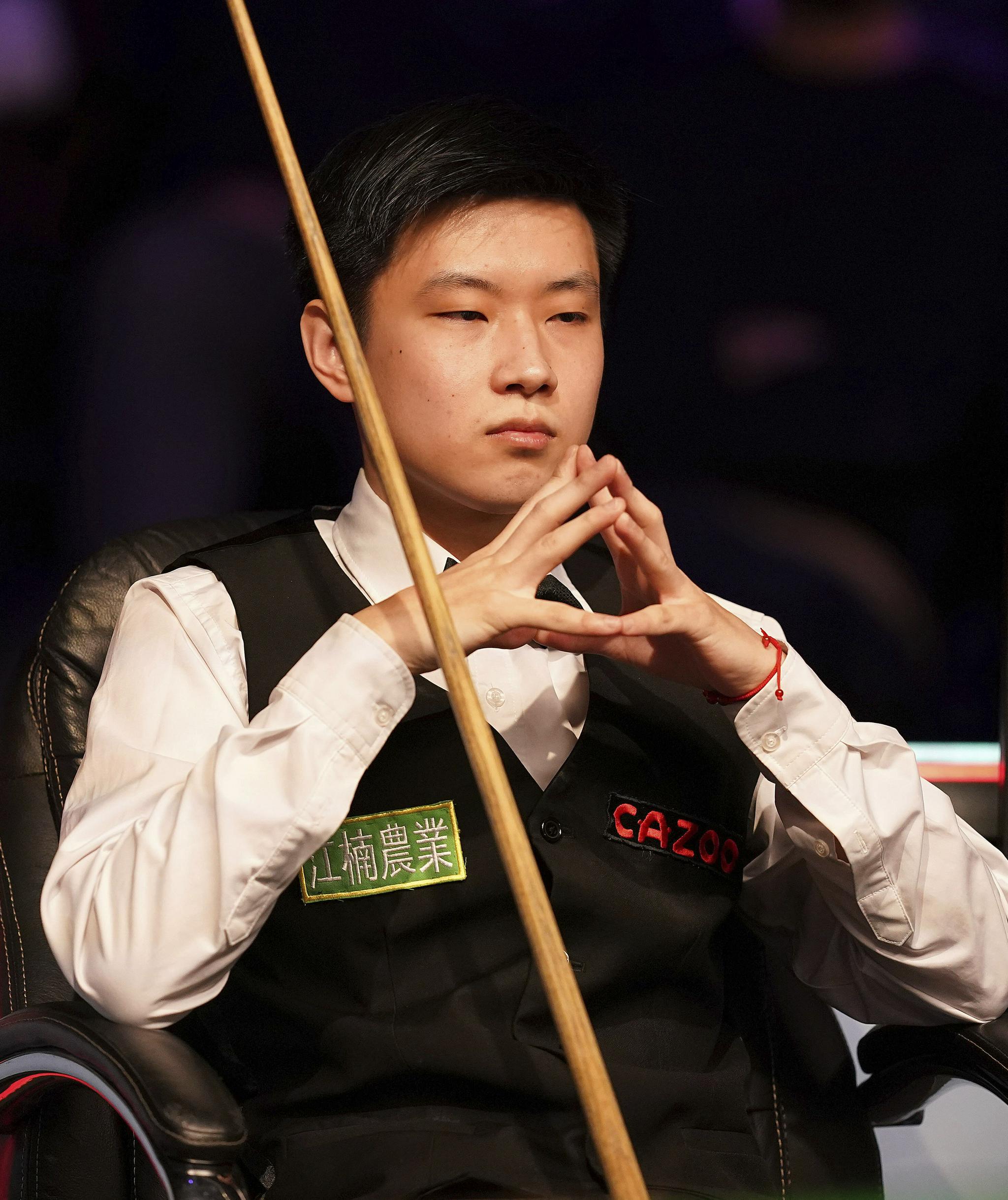 球场上不分 球场上不分